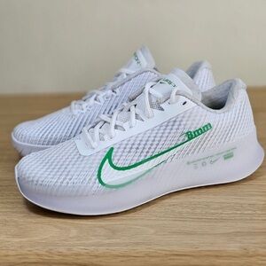 Nike White and Green Athletic Sneakers